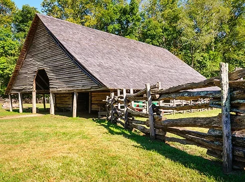 cades cove barn