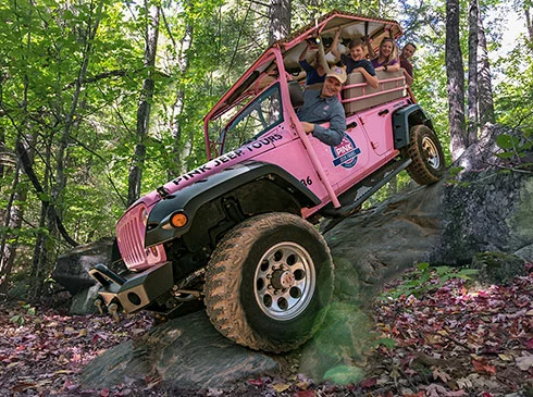 pink jeep in the smokies