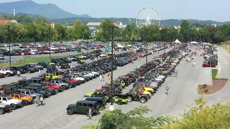 Jeep Invasion Pigeon Forge car show