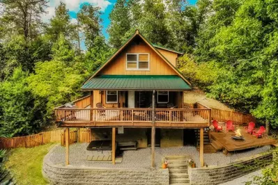 southern treasure cabin in the smokies