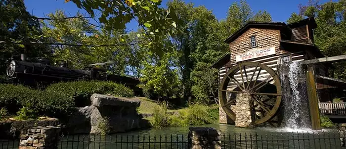 dollywood grist mill