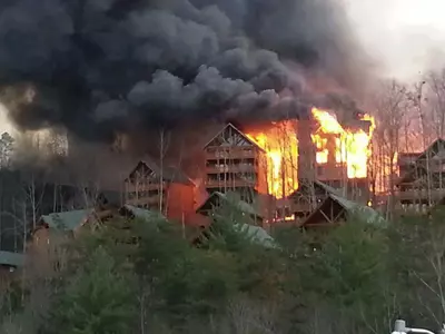 fire in pigeon forge tn