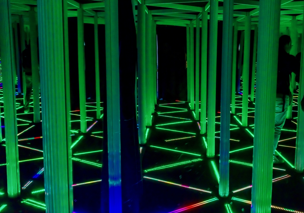 illusion lab pigeon forge