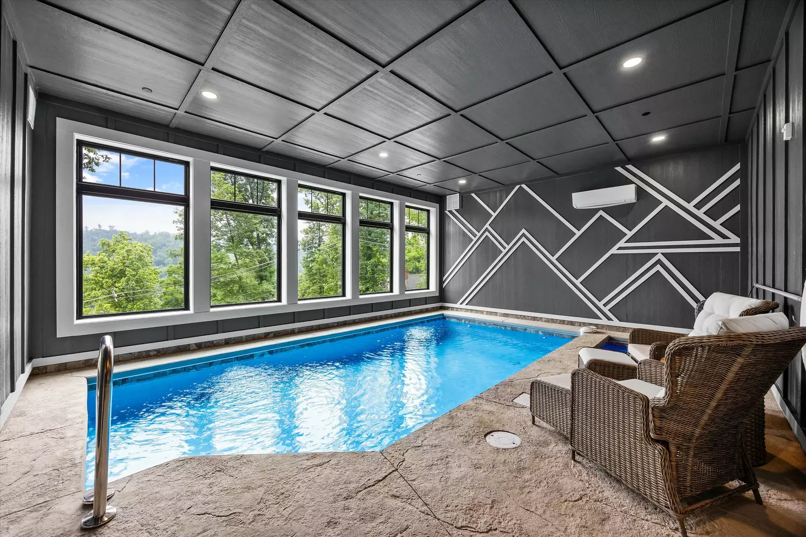 GREYSTONE HEIGHTS LODGE