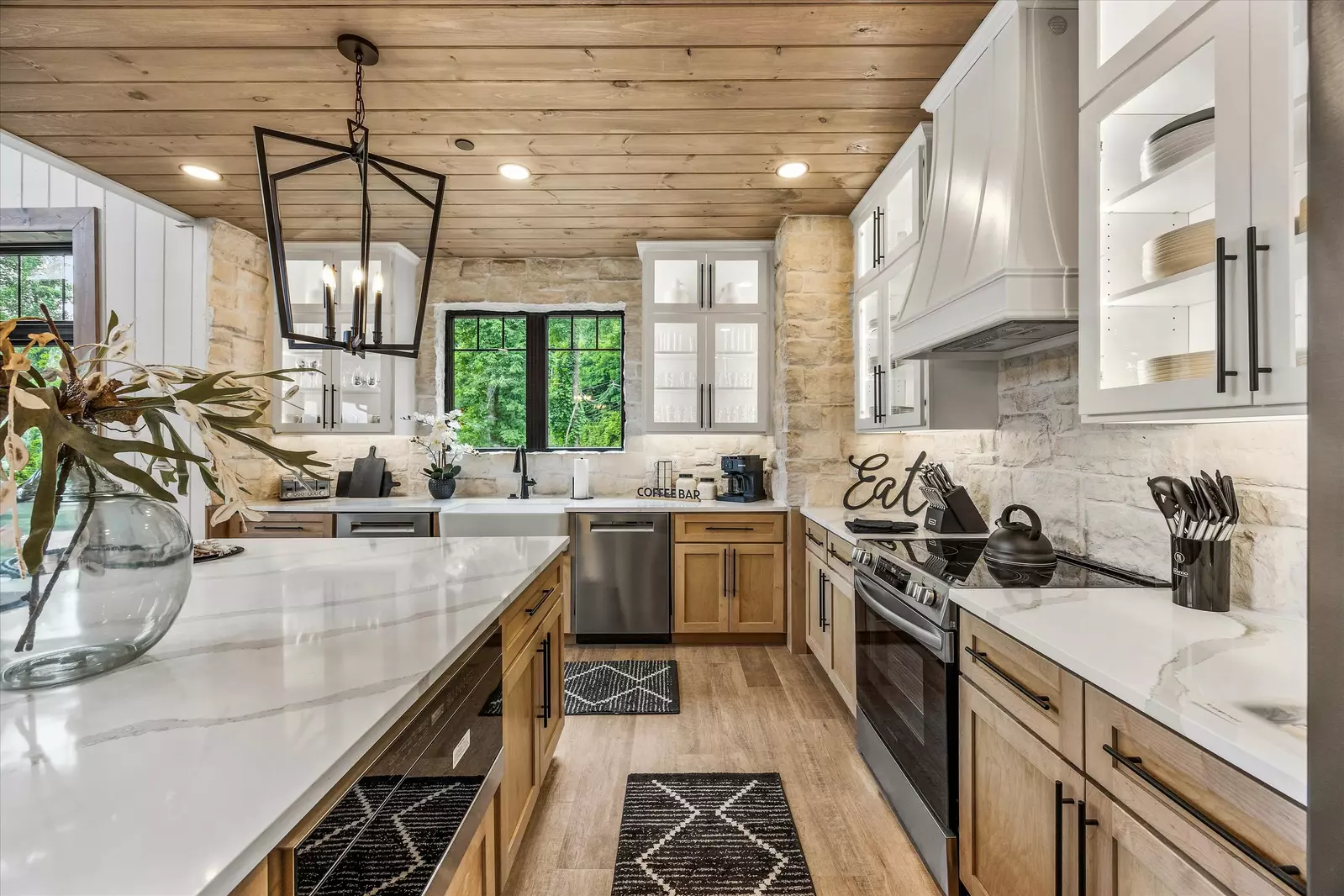 GREYSTONE HEIGHTS LODGE