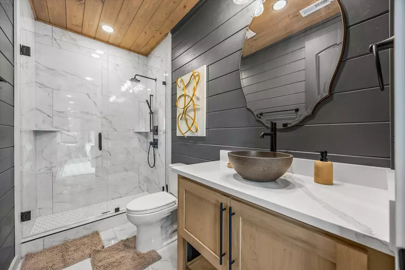 GREYSTONE HEIGHTS LODGE