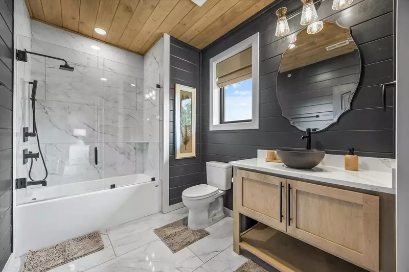 GREYSTONE HEIGHTS LODGE