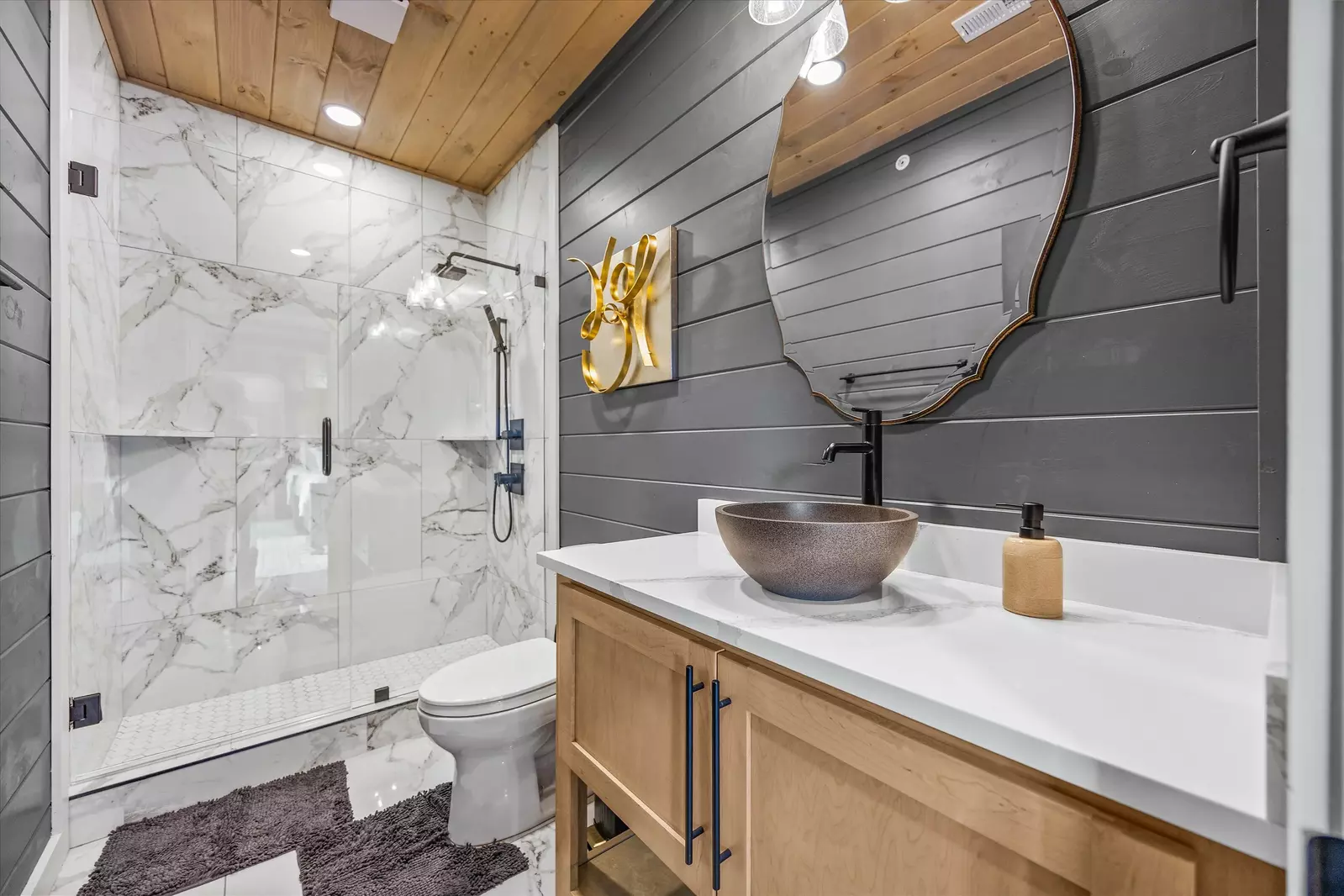 GREYSTONE HEIGHTS LODGE