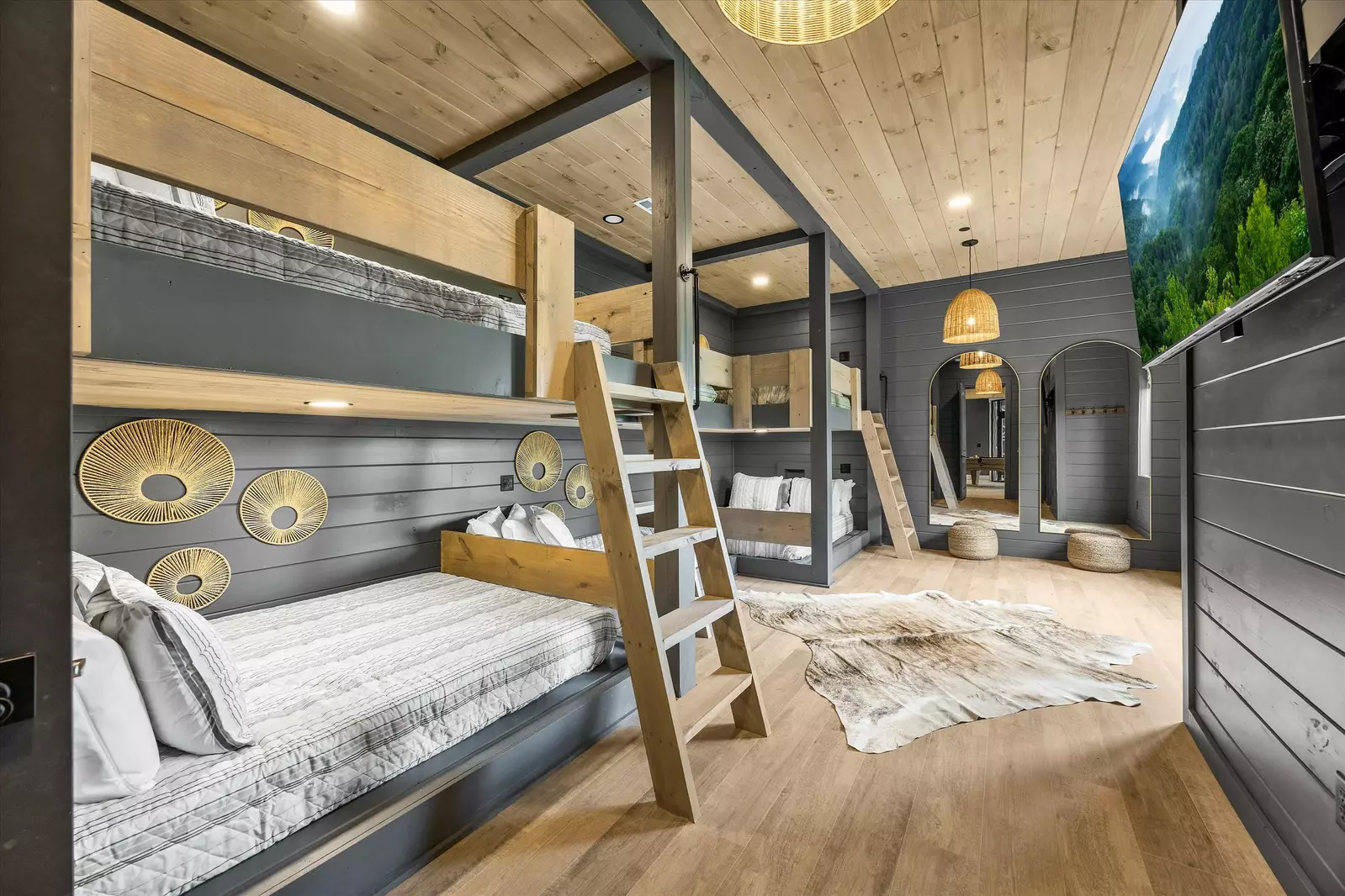 GREYSTONE HEIGHTS LODGE