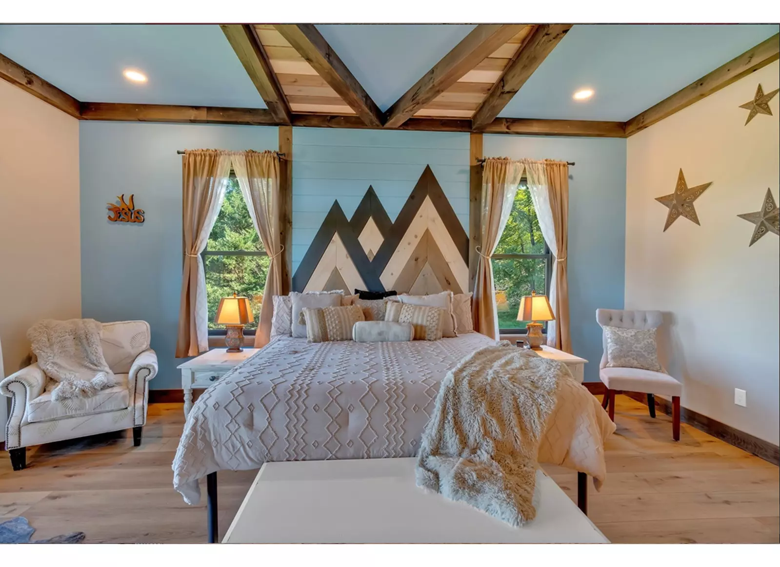 MAJESTIC ENTERTAINMENT