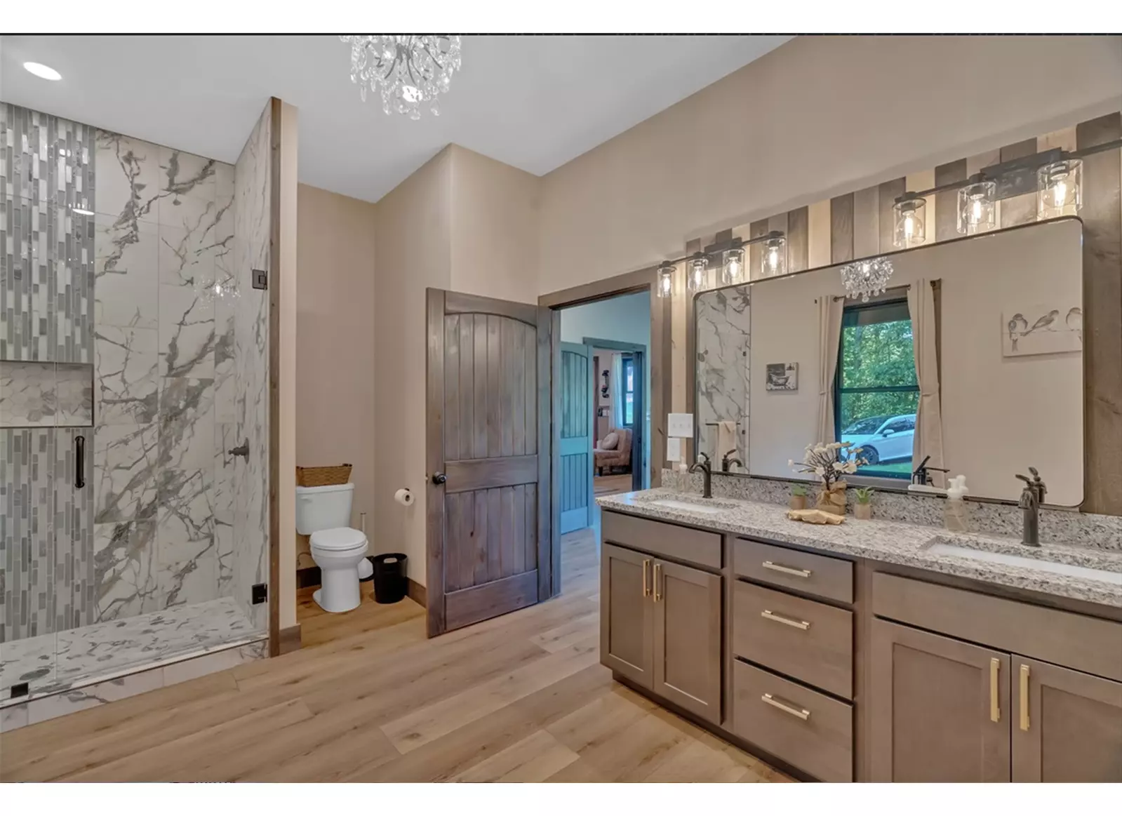 MAJESTIC ENTERTAINMENT