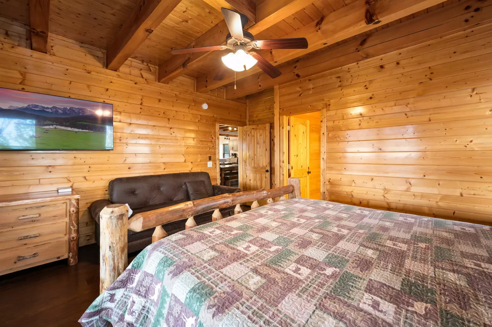 MOUNTAIN BREEZE MANOR