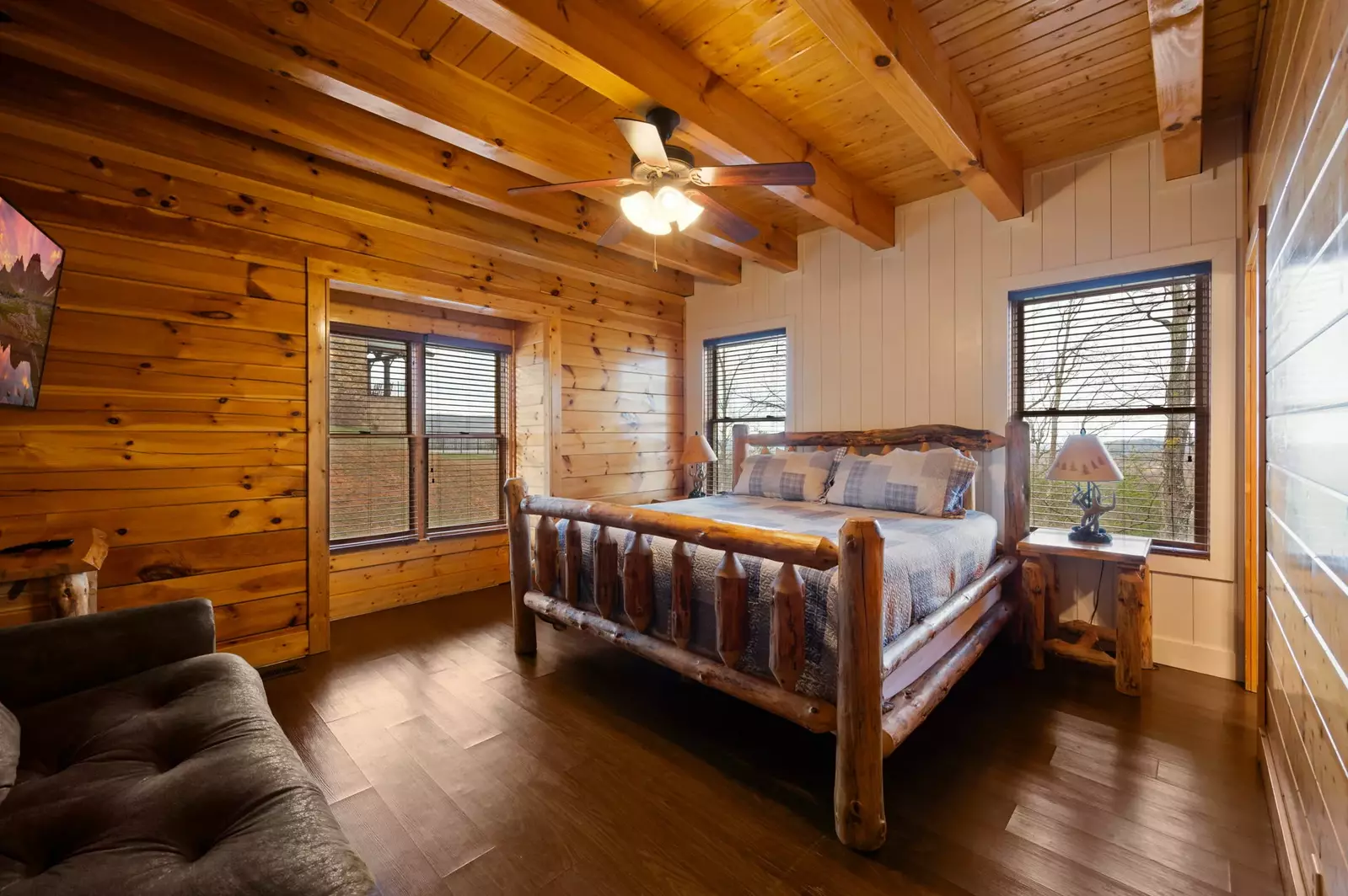 MOUNTAIN BREEZE MANOR