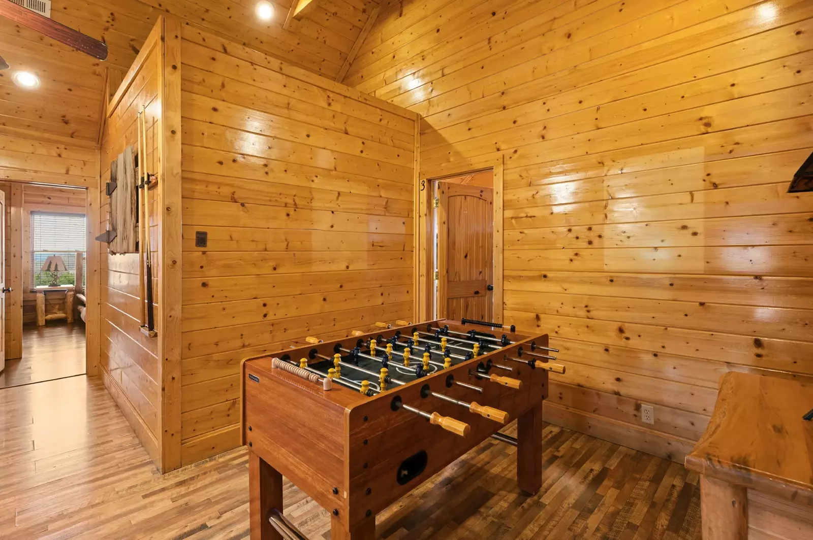 MOUNTAIN BREEZE MANOR