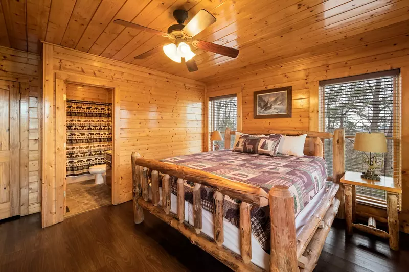 MOUNTAIN BREEZE MANOR