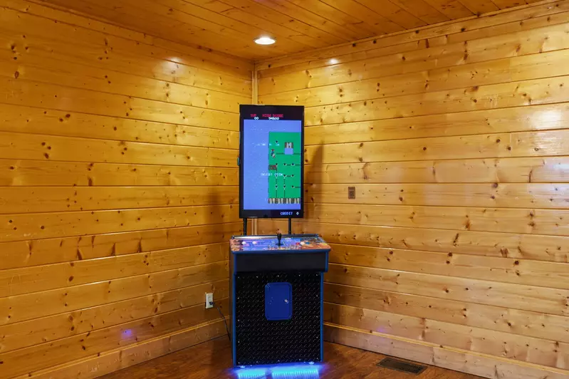 MOUNTAIN BREEZE MANOR