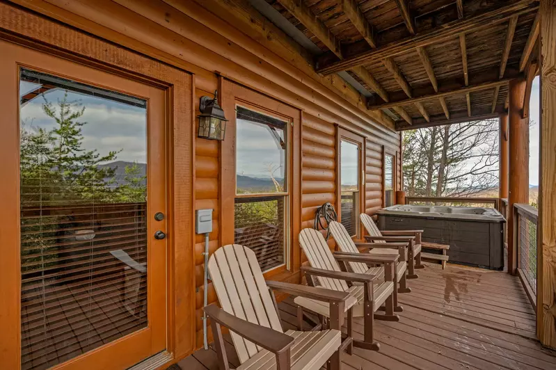 MOUNTAIN BREEZE MANOR