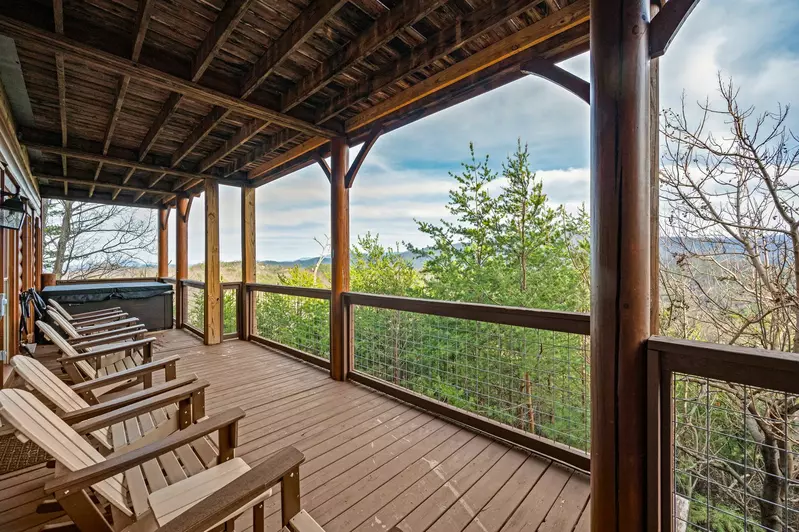 MOUNTAIN BREEZE MANOR