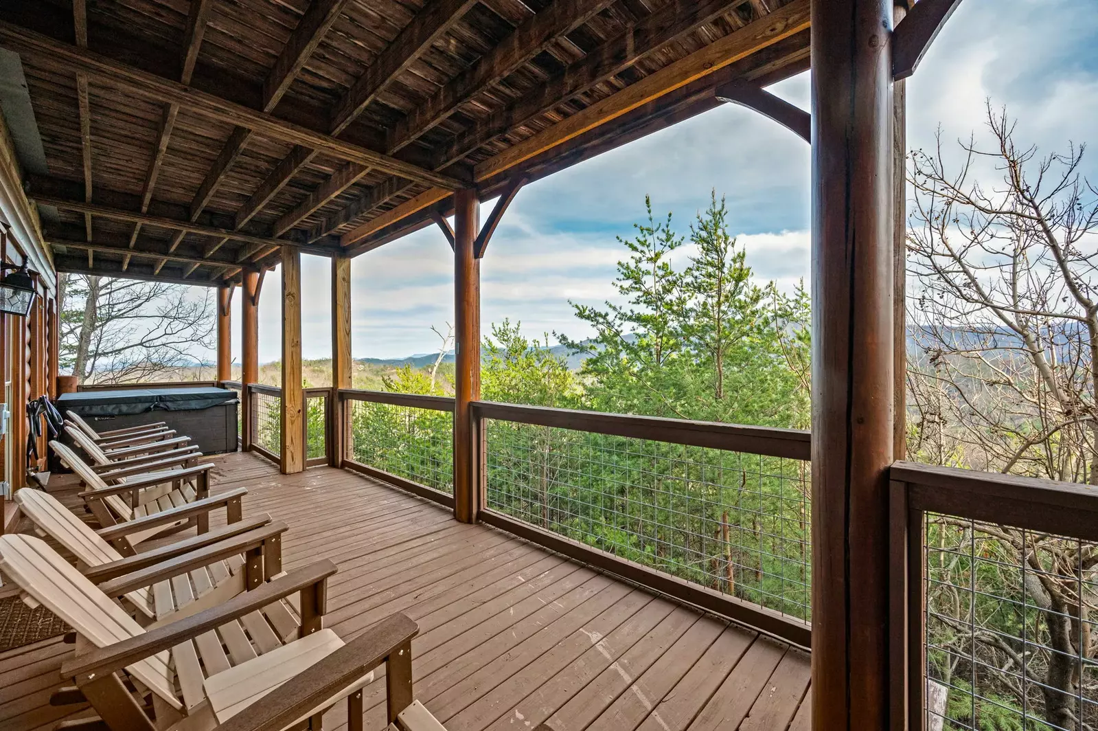 MOUNTAIN BREEZE MANOR