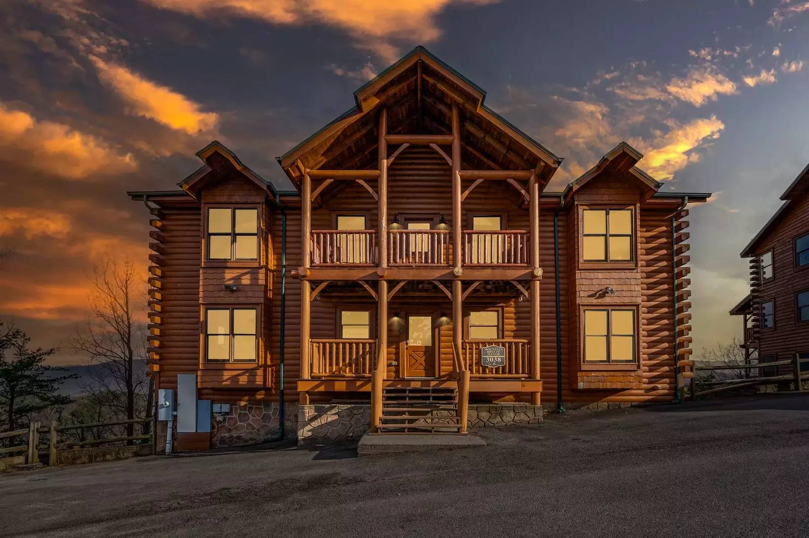 MOUNTAIN BREEZE MANOR